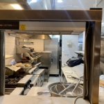 هاتكو UGAHL-24 التسخين بالأشعة تحت الحمراء بالسيراميك عالي القدرة والمصابيح 240 فولت، 870 واط.