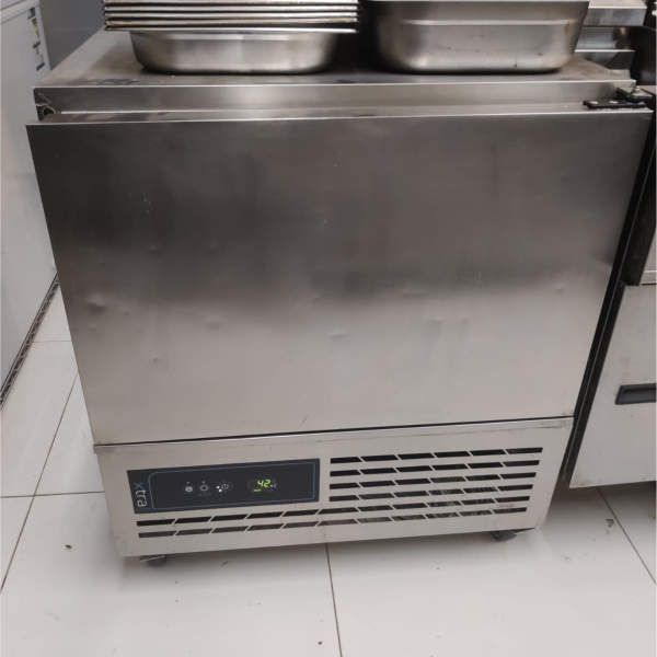 مبرد التبريد السريع XR 20 Xtra من فوستر