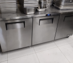 ثلاجة تُوضع تحت السطح بثلاثة أبواب (TUC-72) من ترو