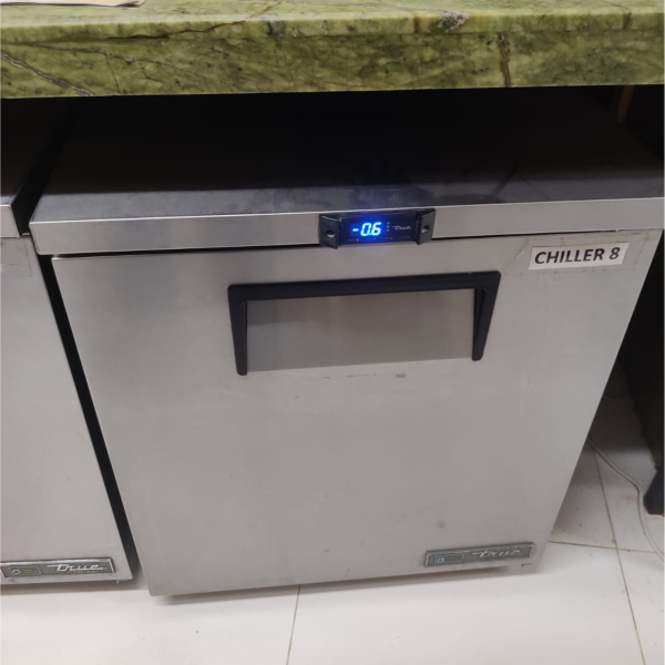 ثلاجة بباب ومبرد هيدروكربوني (TUC-27-LP-HC) من ترو