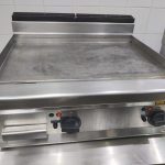 صاج شواء كهربائي بسطح مسطح (E7FL8BP-2) من بيرتوز