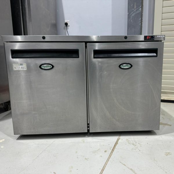 ثلاجة ببابين توضع تحت السطح (HR360STB) من فوستر