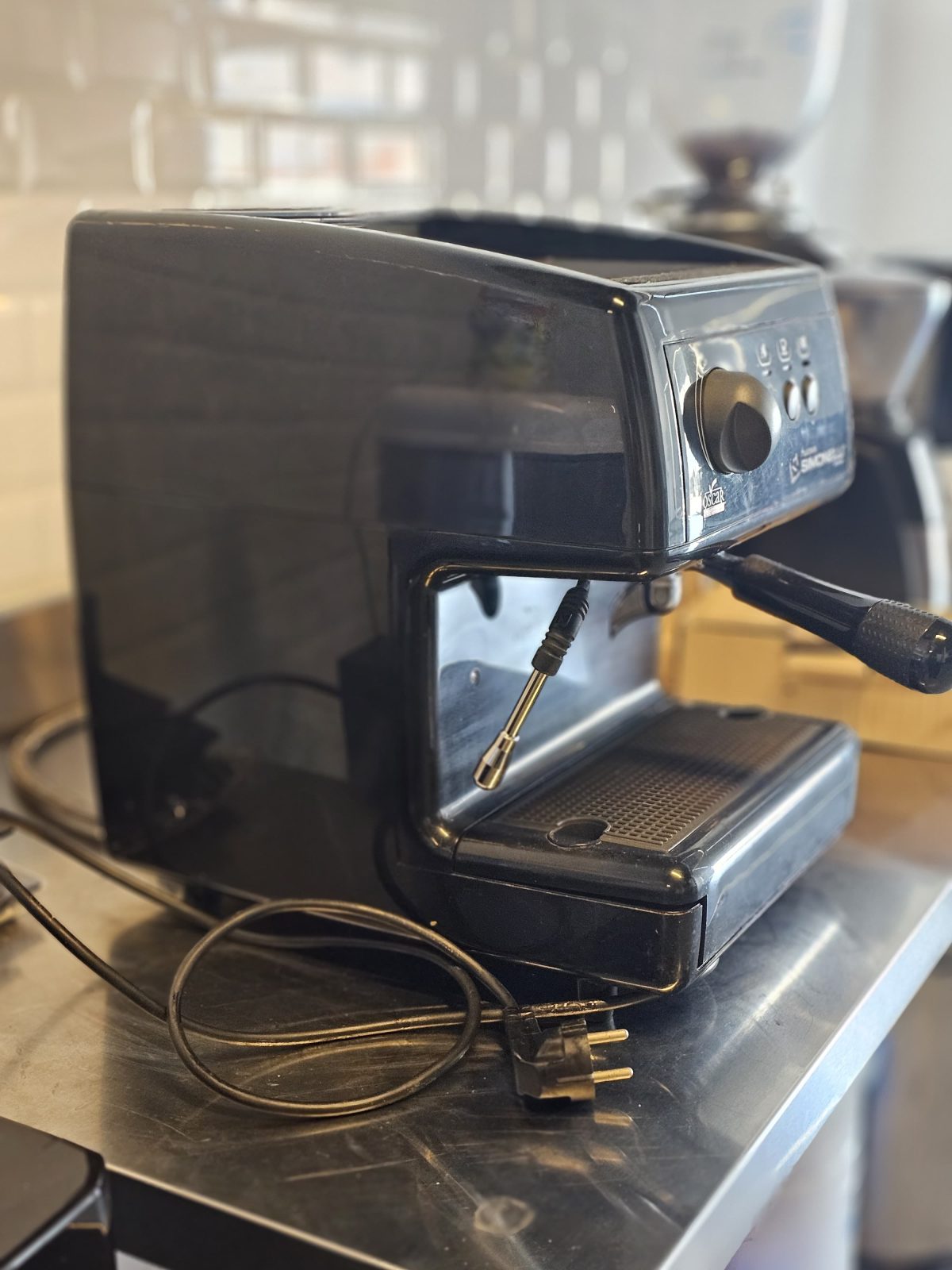 ⁦نوفا سيمونيلي أوسكار⁩ - الصورة ⁦2⁩