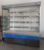 ثلاجة عرض مشروبات ووجبات مع ستارة من انفريكو